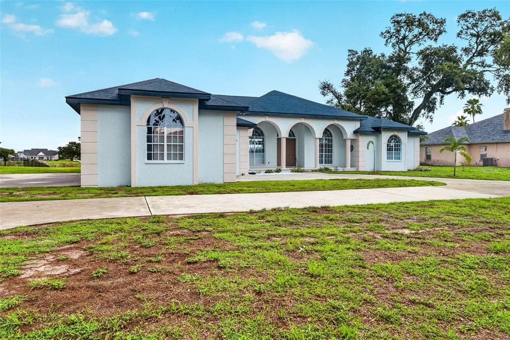 8911 RIVERLACHEN WAY, RIVERVIEW, FL 33578