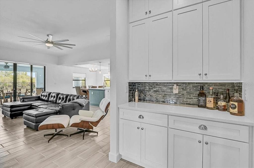 112 HERCULES DRIVE, ROTONDA WEST, FL 33947 — zdjęcie 4