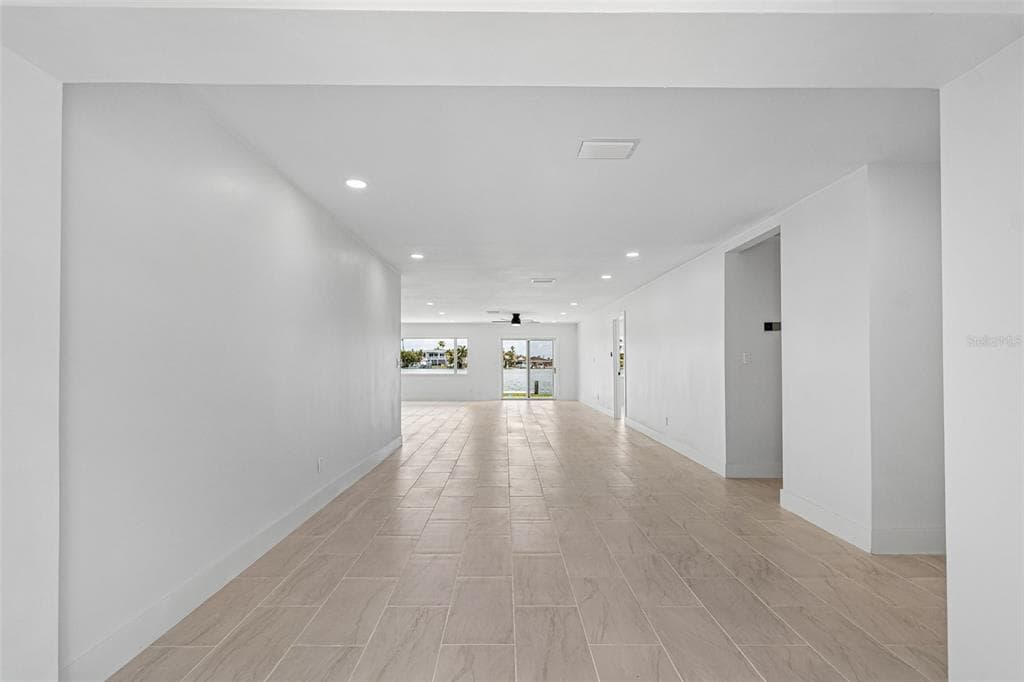 10238 TARPON DRIVE, TREASURE ISLAND, FL 33706 — zdjęcie 4