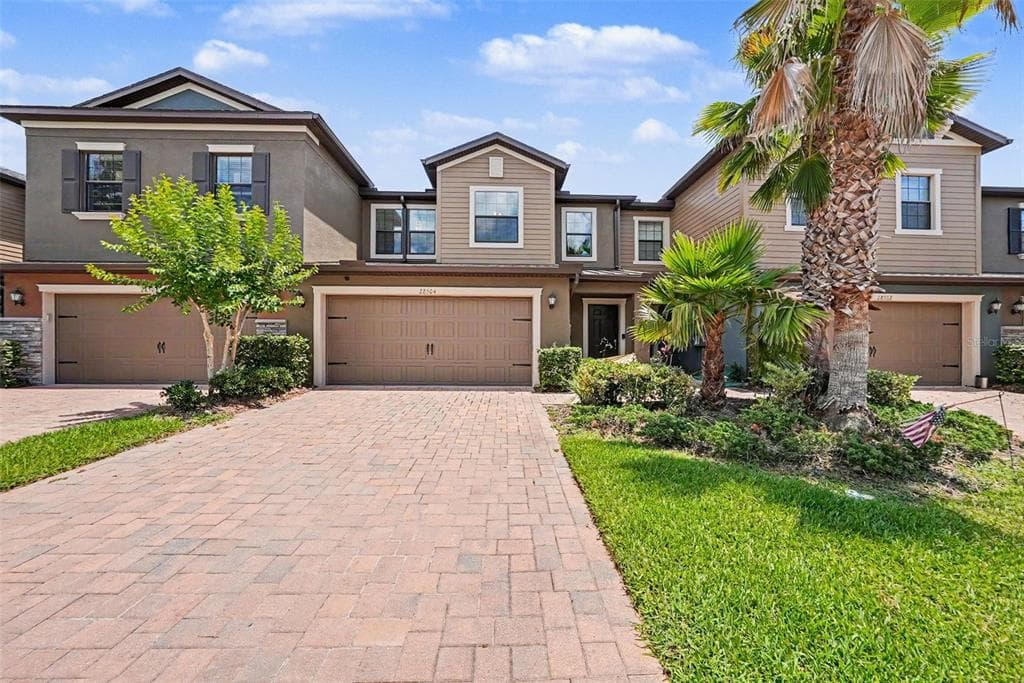 28504 TRANQUIL LAKE CIRCLE, WESLEY CHAPEL, FL 33543