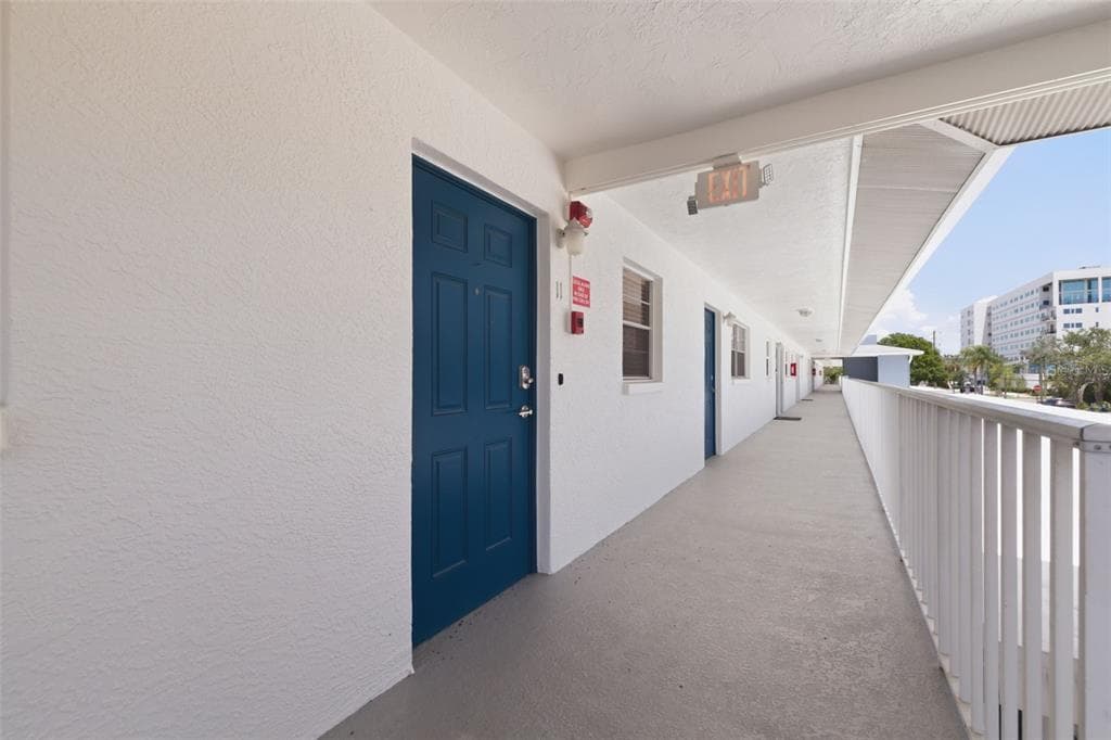3717 46TH AVENUE S # 11, ST PETERSBURG, FL 33711 — zdjęcie 3