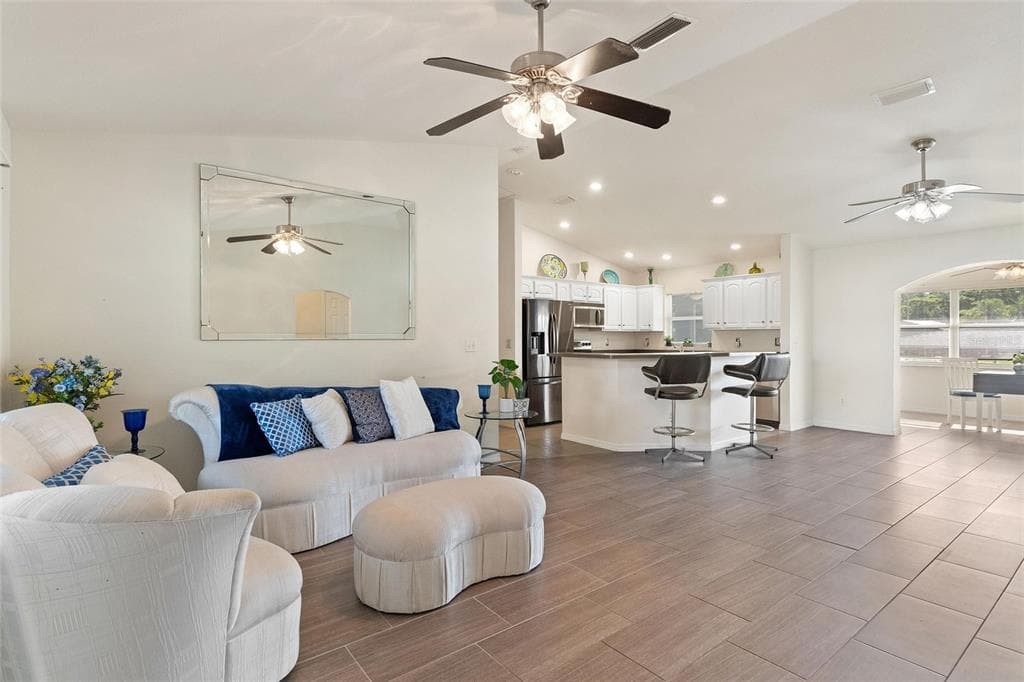 6225 AMARYLLIS DRIVE, INDIAN LAKE ESTATES, FL 33855 — zdjęcie 4