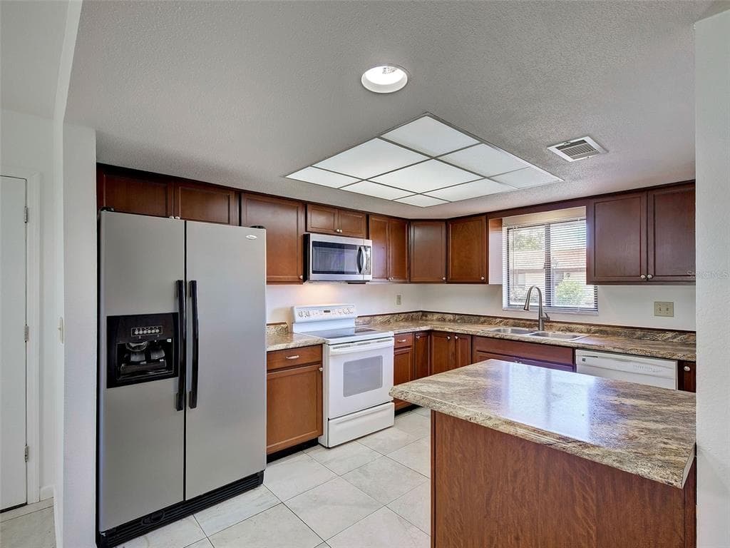 499 ALBEE FARM ROAD # V11, VENICE, FL 34285 — zdjęcie 5