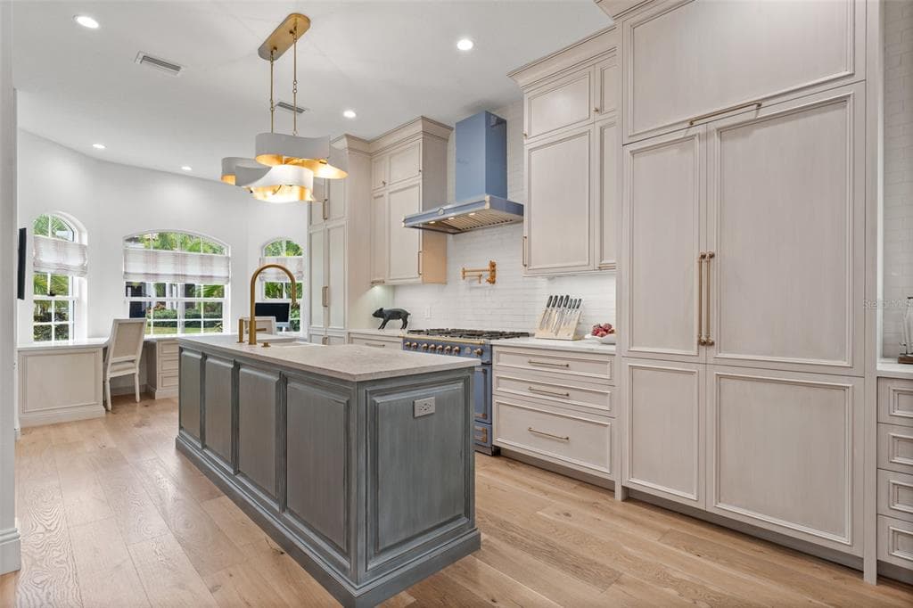 1915 CLEMATIS STREET, SARASOTA, FL 34239 — zdjęcie 5
