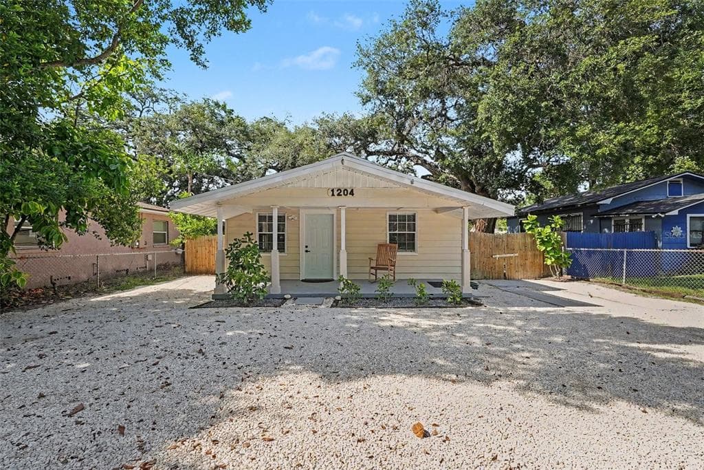 1204 E CAYUGA STREET, TAMPA, FL 33603