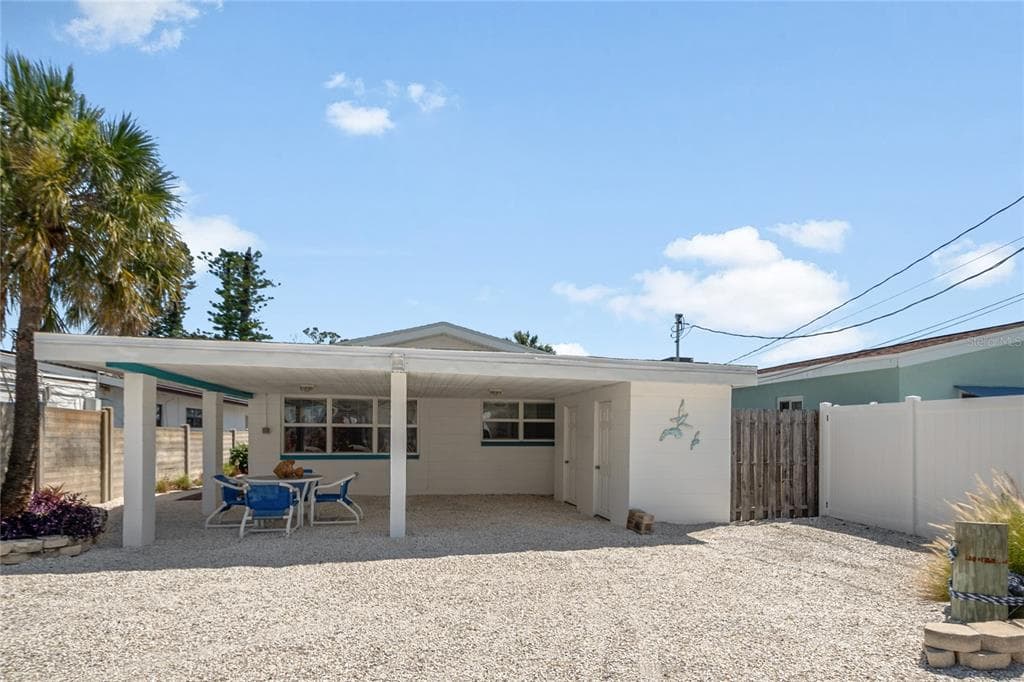 13440 1ST STREET E, MADEIRA BEACH, FL 33708 — zdjęcie 5
