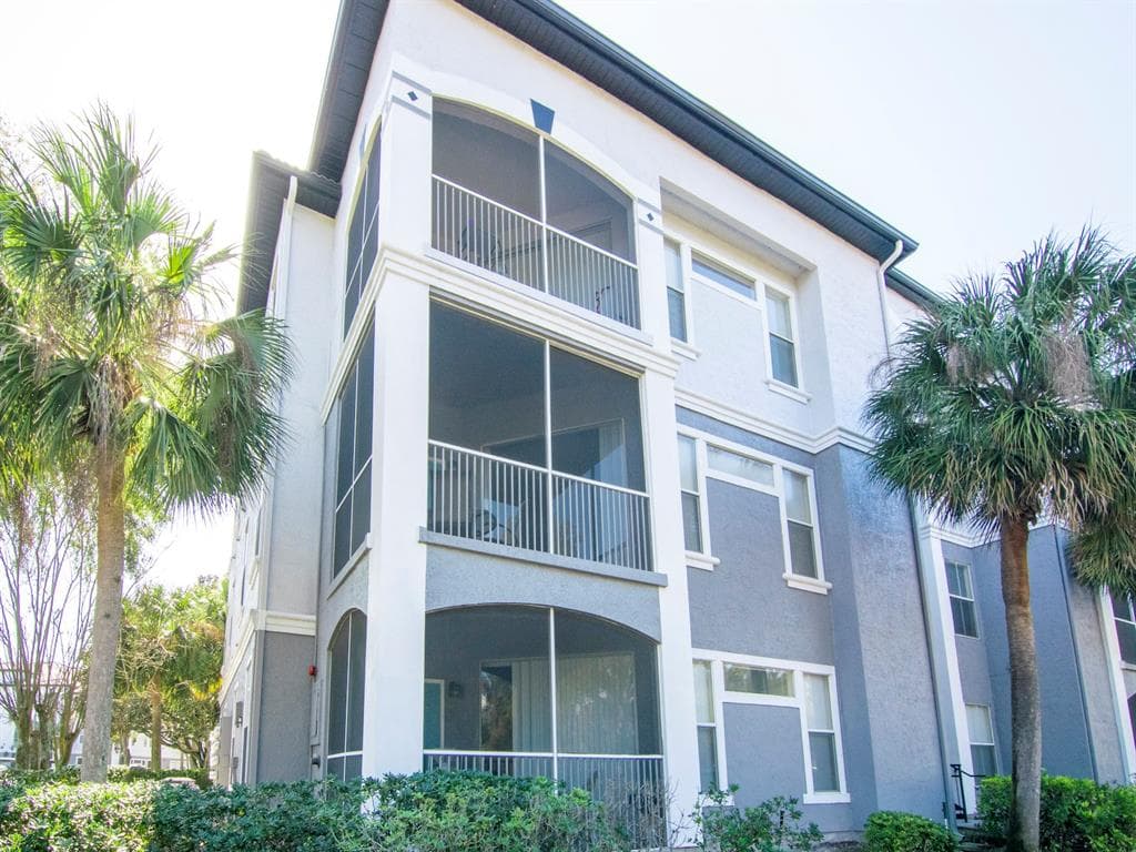5815 LEGACY CRESCENT PLACE # 202, RIVERVIEW, FL 33578