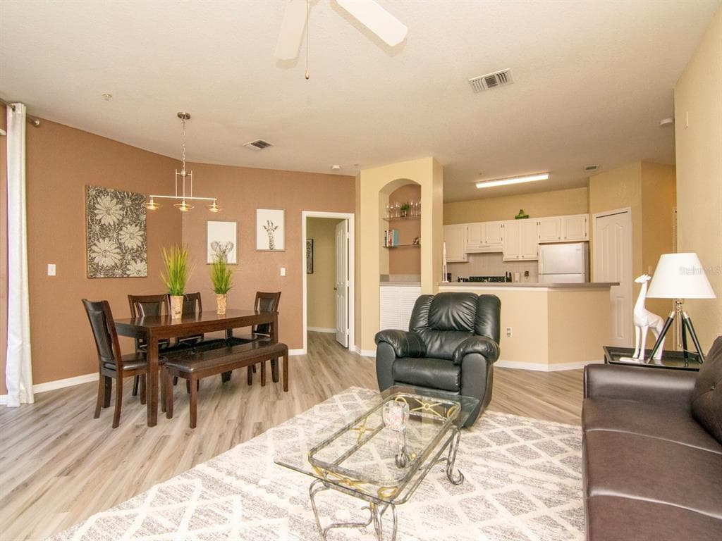 5815 LEGACY CRESCENT PLACE # 202, RIVERVIEW, FL 33578 — zdjęcie 4