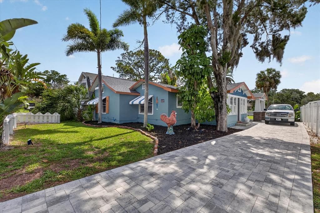 6202 RIVER ROAD, NEW PORT RICHEY, FL 34652