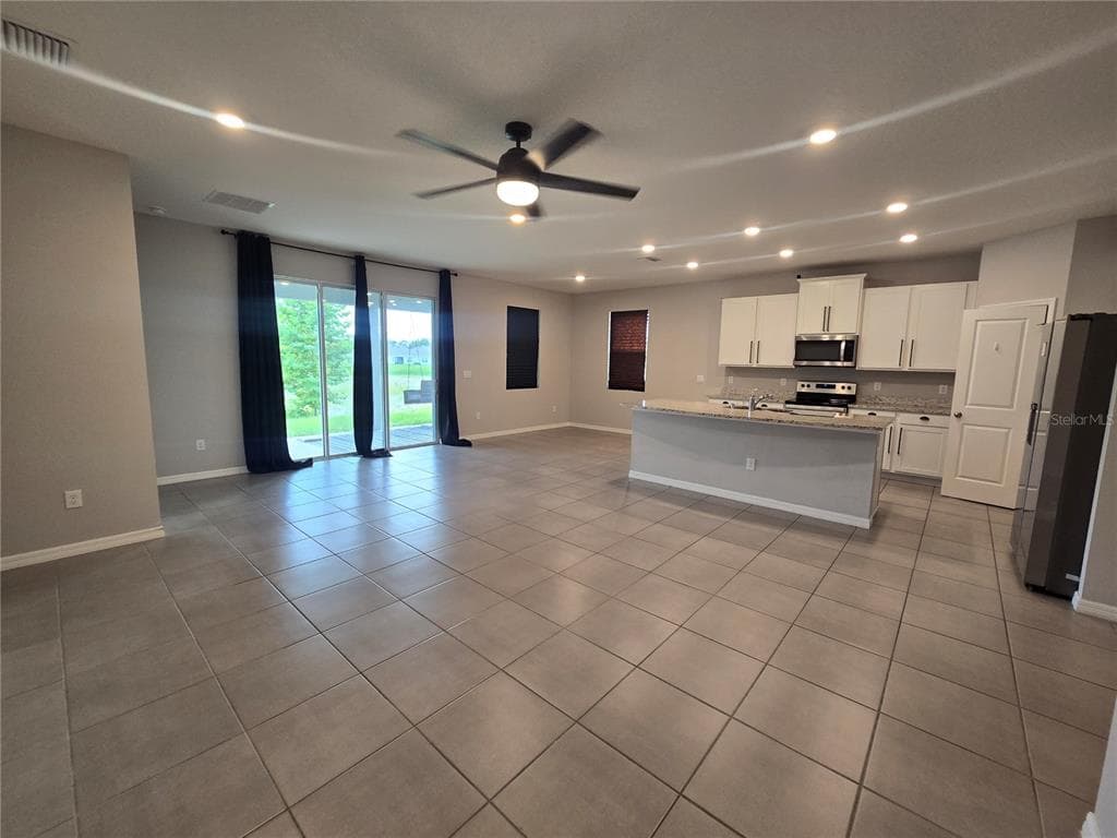 11370 TIMBER GROVE LANE, BROOKSVILLE, FL 34613 — zdjęcie 4