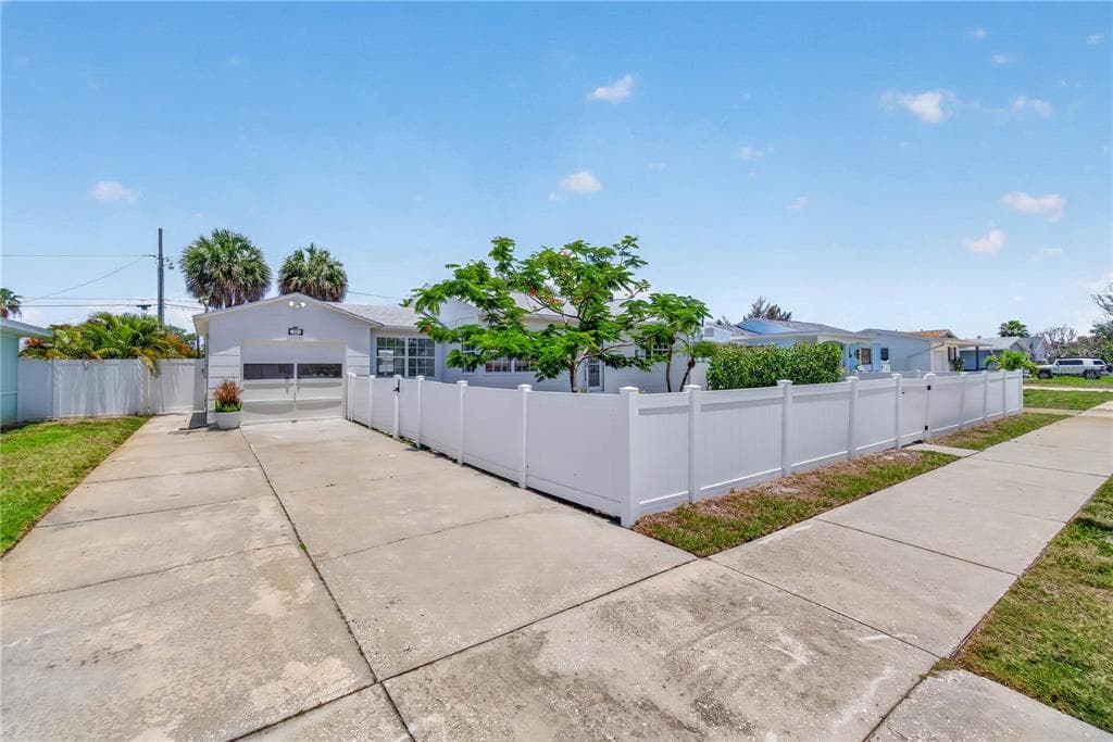 260 42ND AVENUE, ST PETE BEACH, FL 33706 — zdjęcie 4
