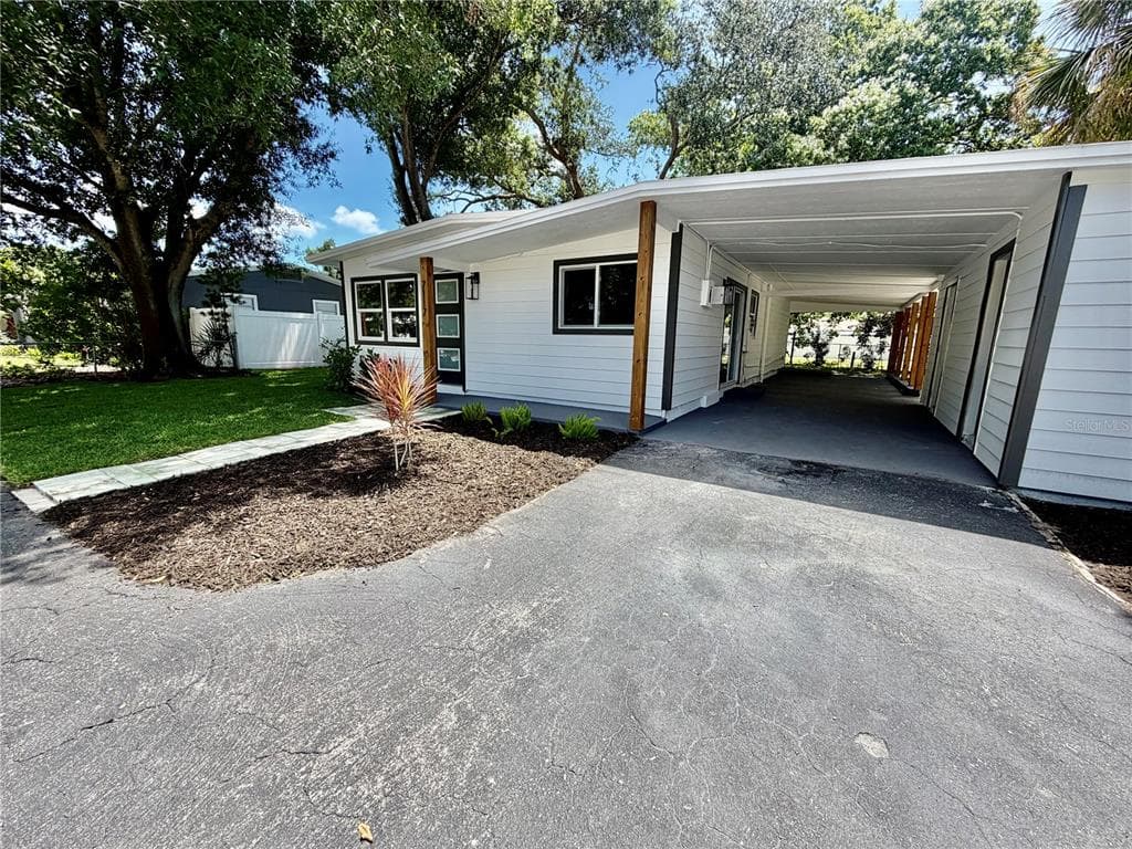 7117 15TH STREET N, ST PETERSBURG, FL 33702 — zdjęcie 2