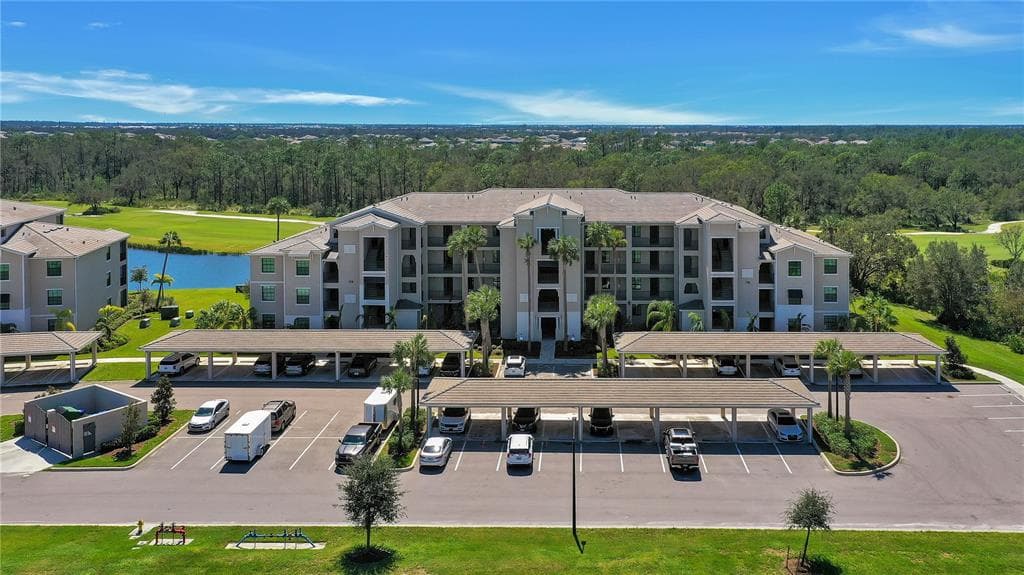 17510 GAWTHROP DRIVE # 203, LAKEWOOD RANCH, FL 34211