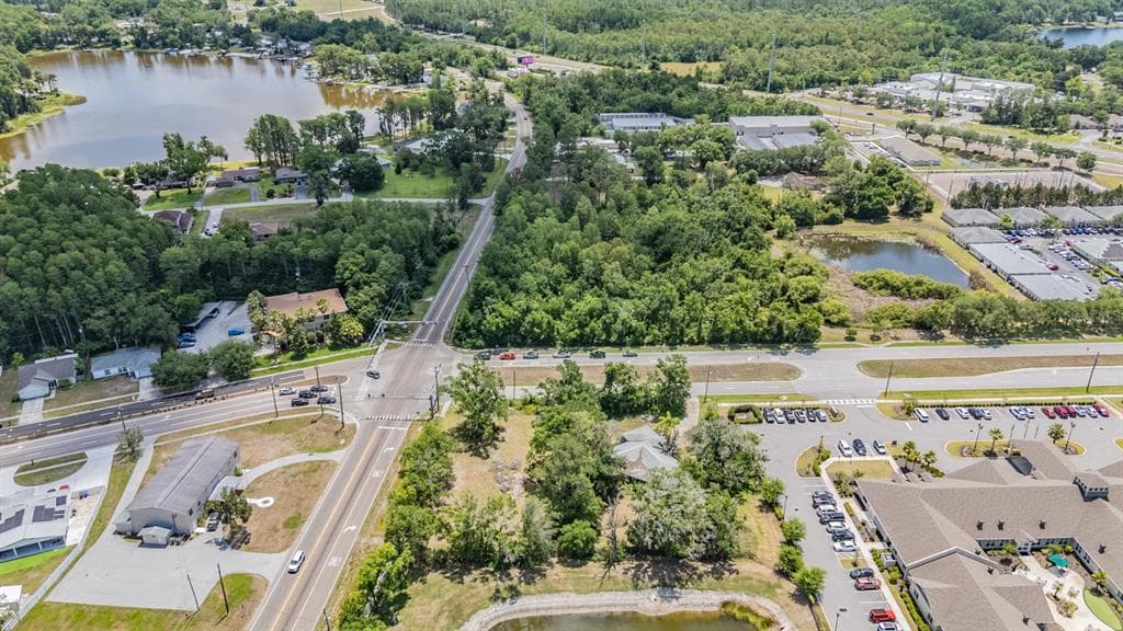 18950 SUNLAKE BOULEVARD, LUTZ, FL 33558 — zdjęcie 4