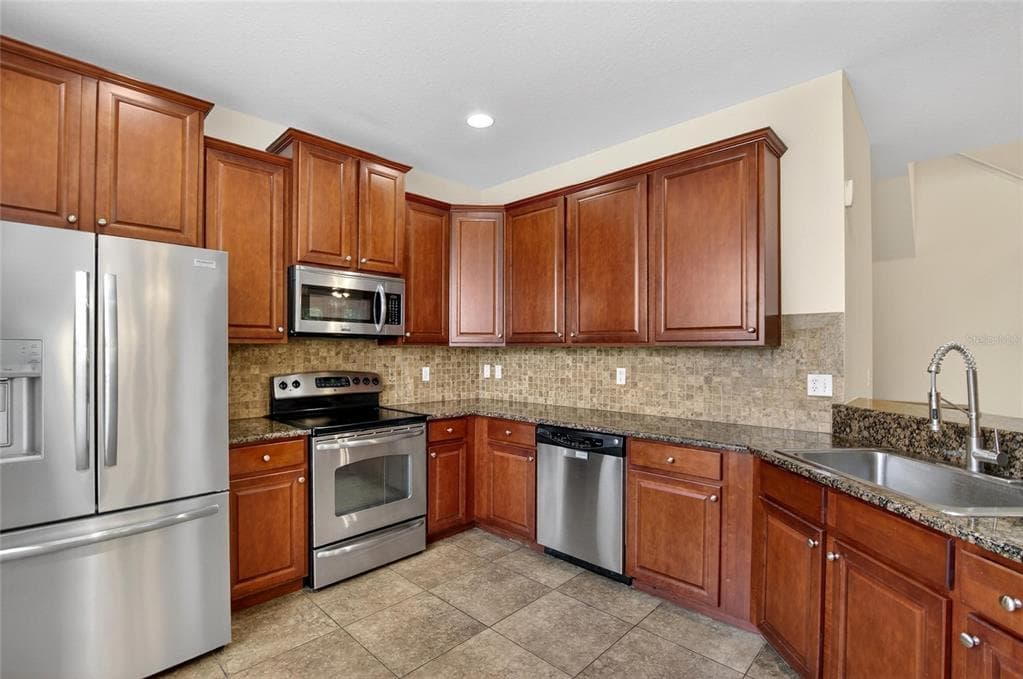 714 ASHENTREE DRIVE, PLANT CITY, FL 33563 — zdjęcie 5