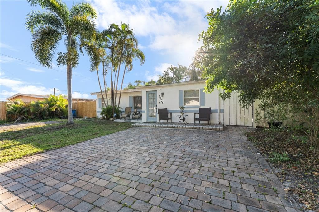 6205 65TH STREET N, PINELLAS PARK, FL 33781 — zdjęcie 3