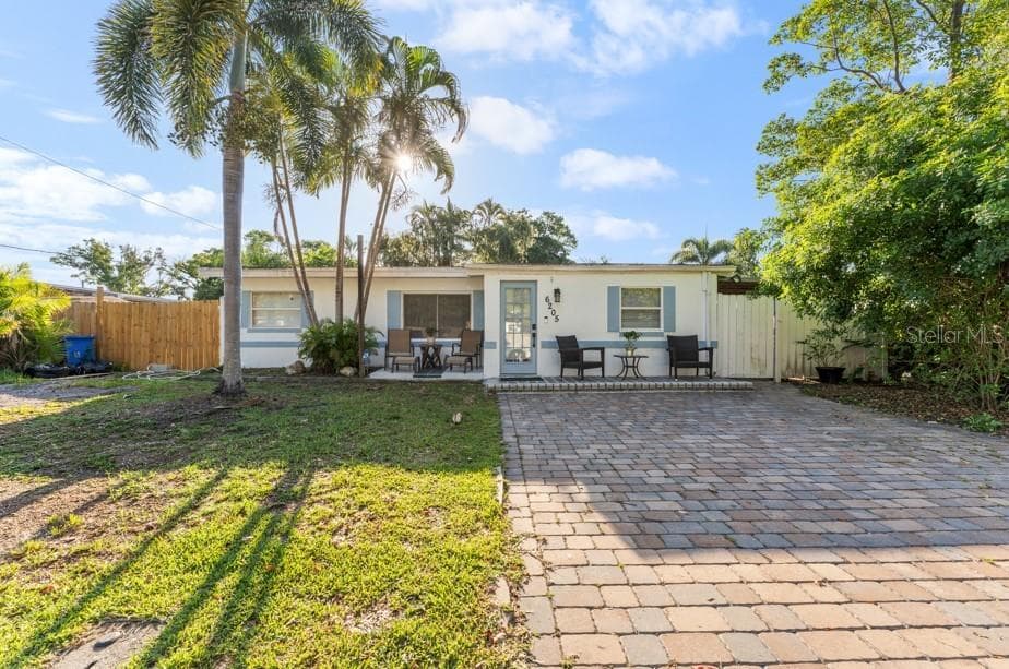 6205 65TH STREET N, PINELLAS PARK, FL 33781