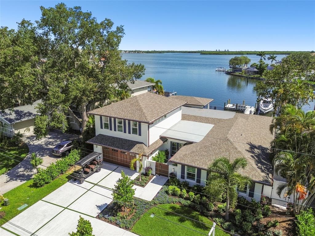 1907 ARROWHEAD DRIVE NE, ST PETERSBURG, FL 33703 — zdjęcie 2