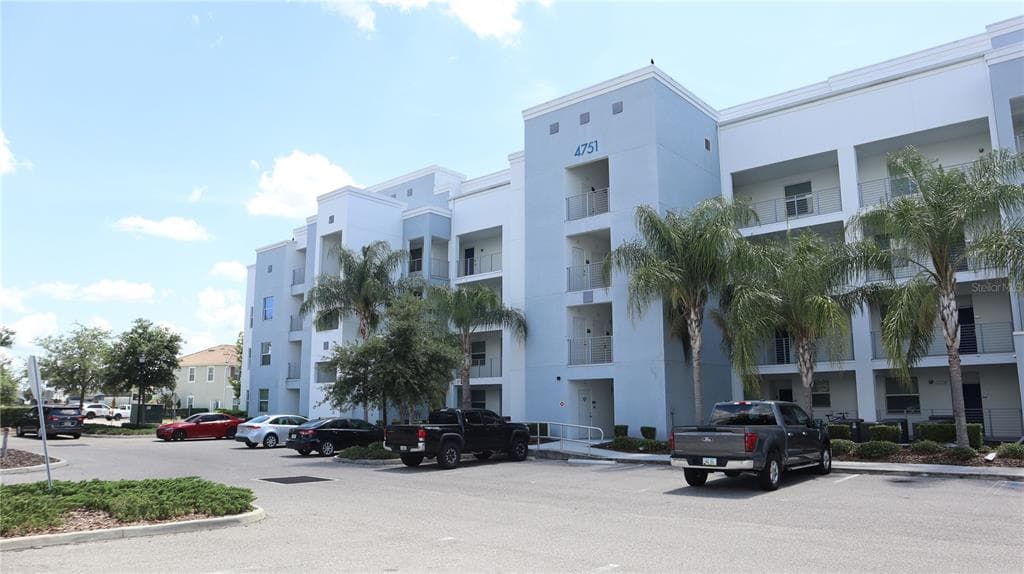 4751 CLOCK TOWER DRIVE # 305, KISSIMMEE, FL 34746