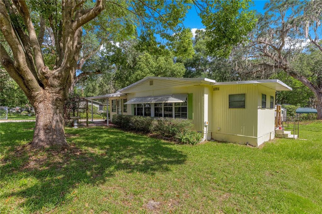 10495 SE 130TH LANE, OCKLAWAHA, FL 32179 — zdjęcie 2