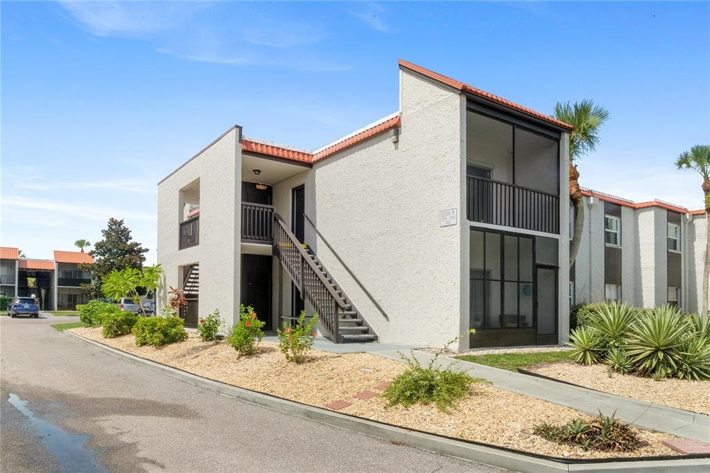 3229 BENEVA ROAD # 203, SARASOTA, FL 34232