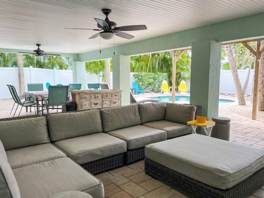 308 60TH STREET # A, HOLMES BEACH, FL 34217 — zdjęcie 2