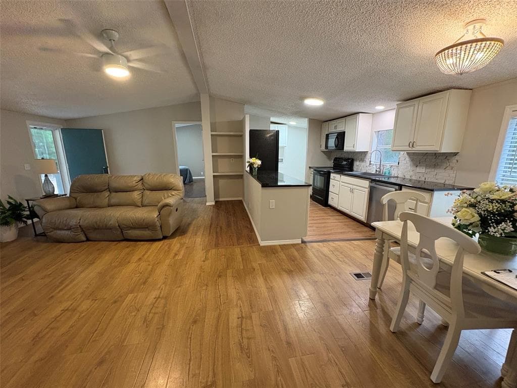 8588 W WINGS LANE, CRYSTAL RIVER, FL 34429 — zdjęcie 5
