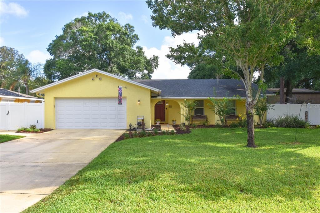 433 CENTER STREET, ALTAMONTE SPRINGS, FL 32701