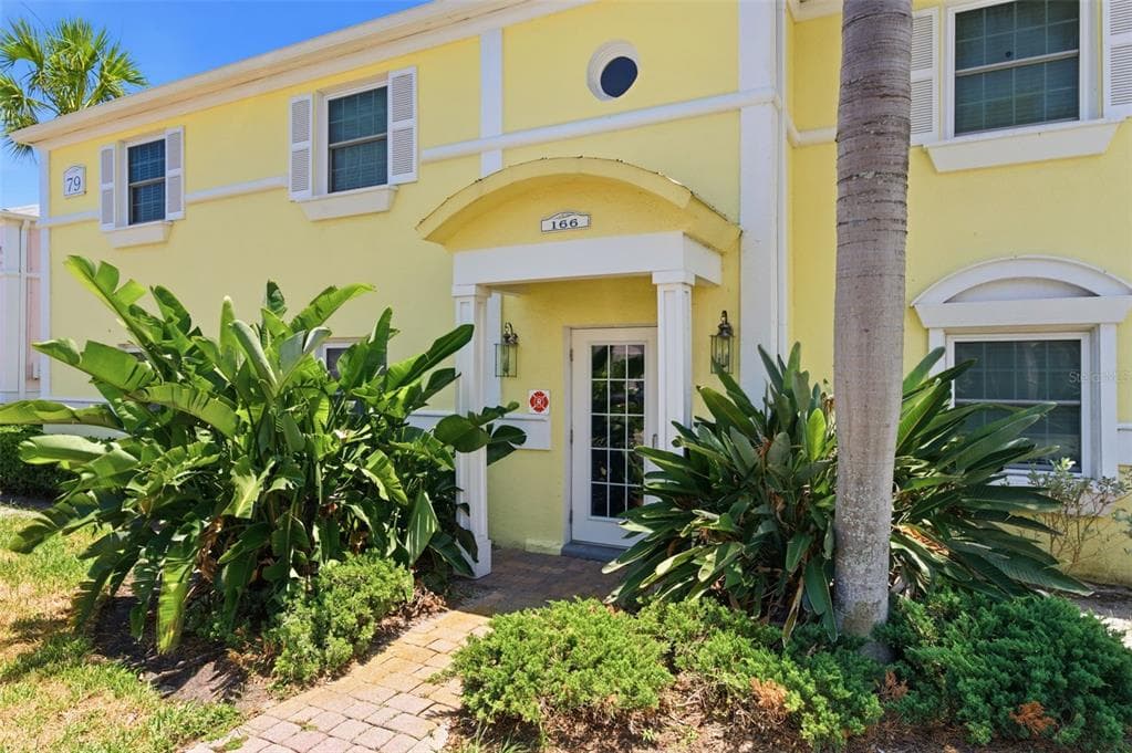 144-166 POMPANO DRIVE SE # A, ST PETERSBURG, FL 33705 — zdjęcie 3