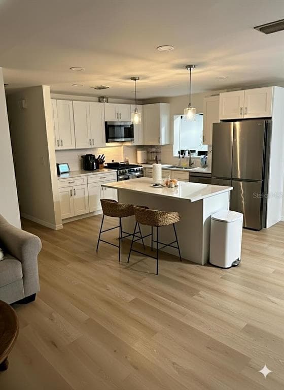 6016 18TH STREET NE, ST PETERSBURG, FL 33703 — zdjęcie 3