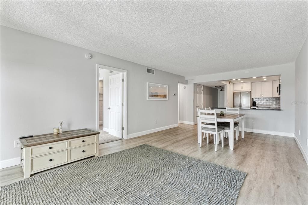 51 ISLAND WAY # 411, CLEARWATER BEACH, FL 33767 — zdjęcie 3
