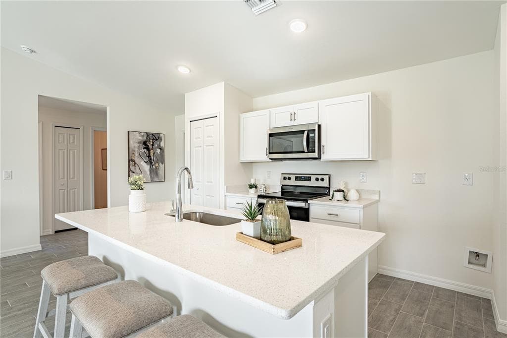 23437 STEEPLE AVENUE, PUNTA GORDA, FL 33980 — zdjęcie 2
