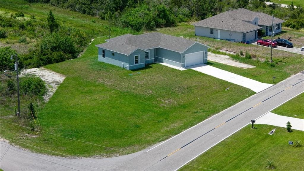 1911 RICHMOND AVENUE N, LEHIGH ACRES, FL 33972 — zdjęcie 2