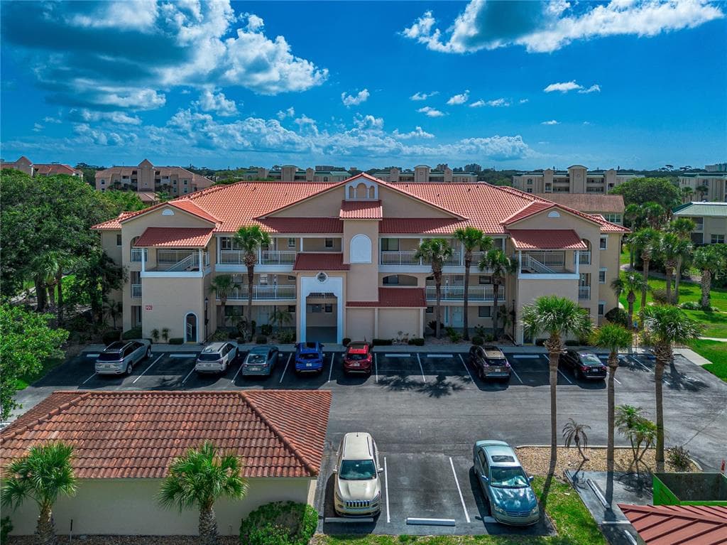 443 BOUCHELLE DRIVE # 204, NEW SMYRNA BEACH, FL 32169