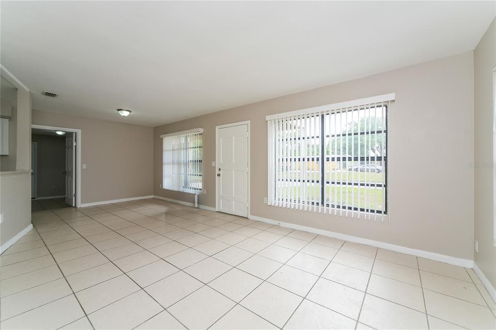 936 ALECON DRIVE, ORLANDO, FL 32808 — zdjęcie 3