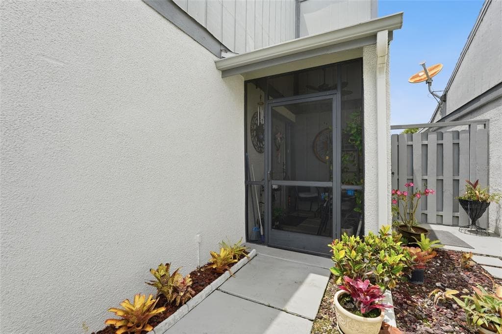 18441 ORANGECREST COURT, LEHIGH ACRES, FL 33936 — zdjęcie 5