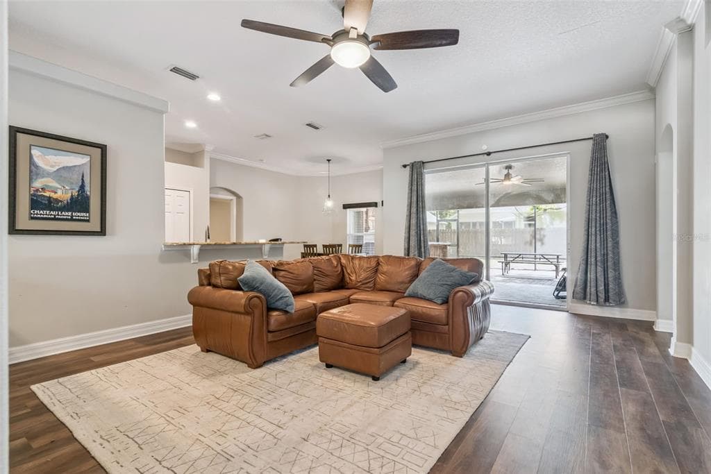 242 BLUE WATER STREET, EUSTIS, FL 32736 — zdjęcie 3