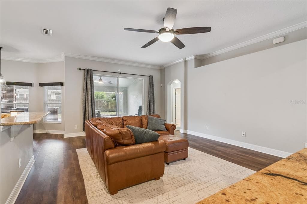 242 BLUE WATER STREET, EUSTIS, FL 32736 — zdjęcie 4