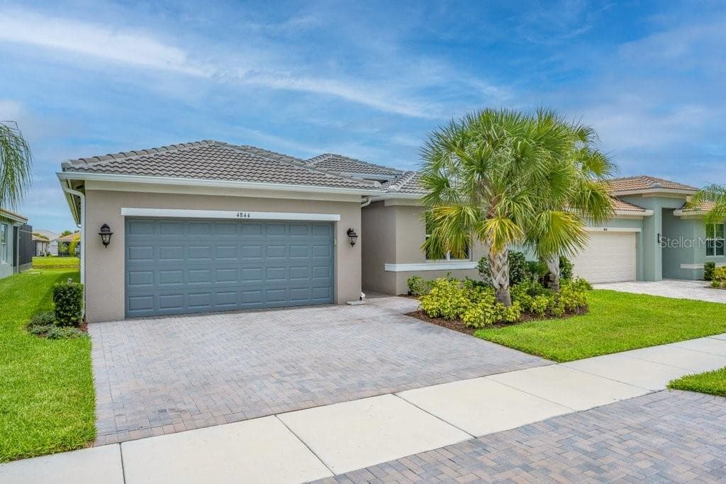 4844 AVILA LAKES DRIVE, WIMAUMA, FL 33598