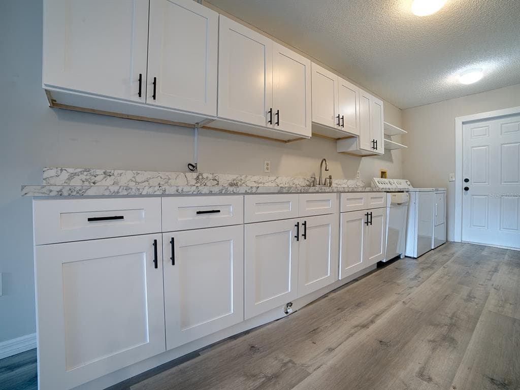 488 W ROSEWOOD LANE # 488, TAVARES, FL 32778 — zdjęcie 2