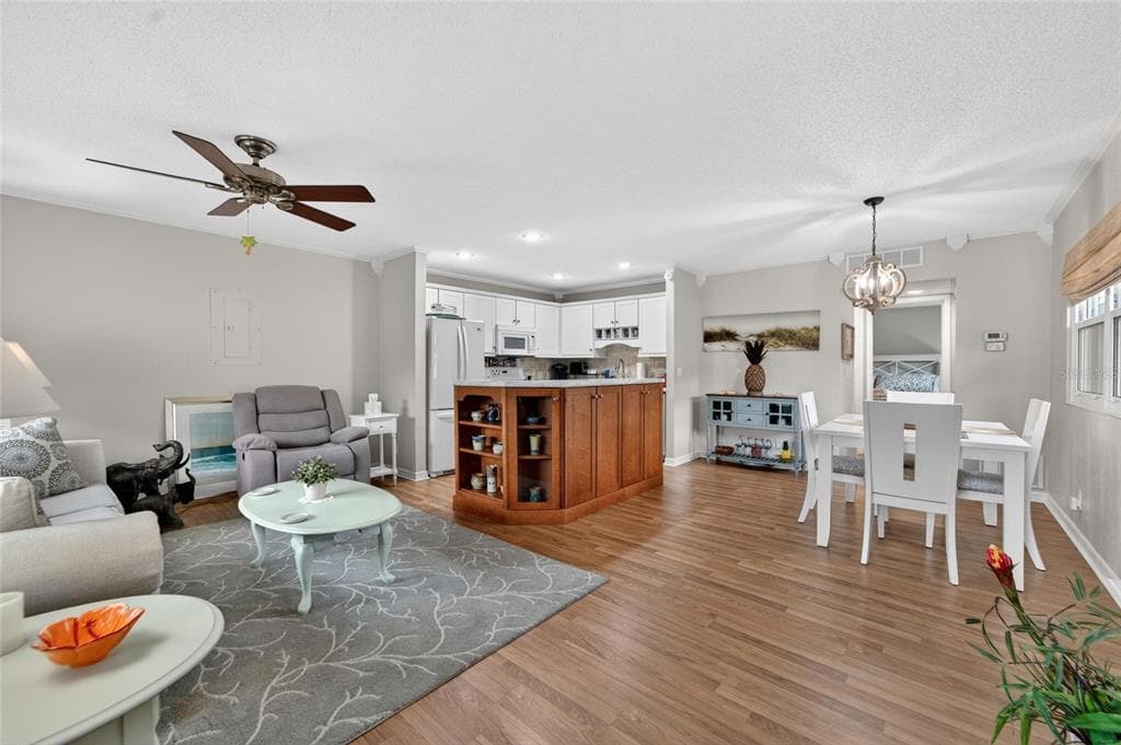 301 KINGS BOULEVARD # 138, SUN CITY CENTER, FL 33573 — zdjęcie 4