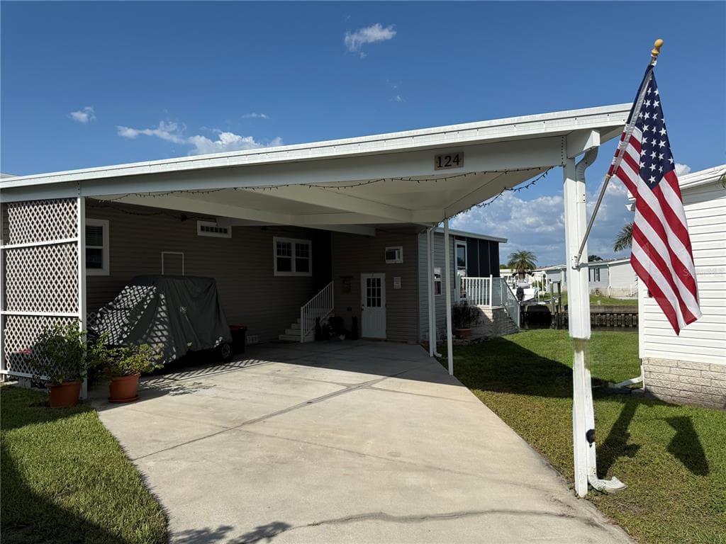124 AMERICANA COURT NE # 214, ST PETERSBURG, FL 33702 — zdjęcie 2