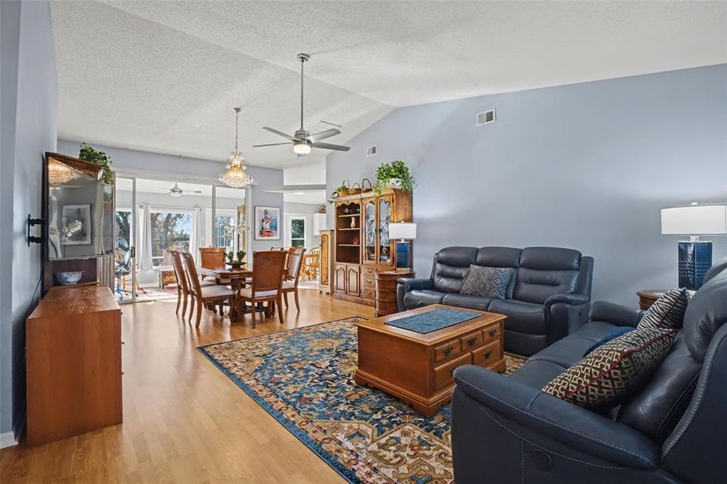 25049 NAVEL AVENUE, LEESBURG, FL 34748 — zdjęcie 3
