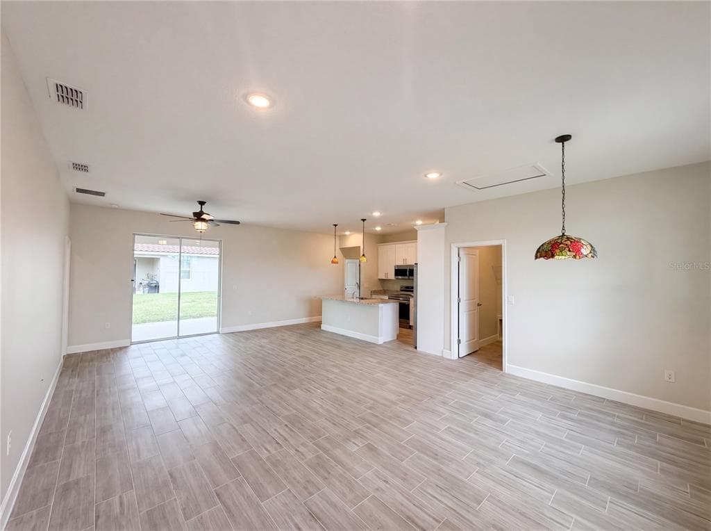 446 CINNAMON DRIVE, KISSIMMEE, FL 34759 — zdjęcie 3