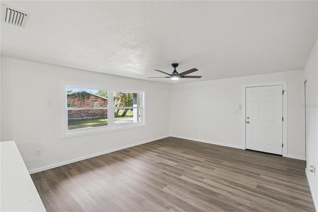 1310 LEE COURT, LEESBURG, FL 34748 — zdjęcie 5