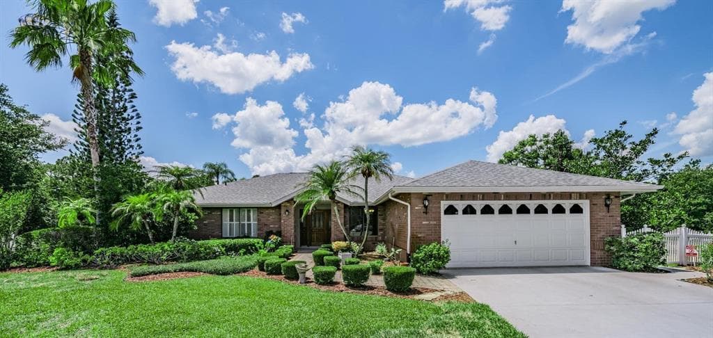 3817 NICHOLAS CIRCLE, TARPON SPRINGS, FL 34688
