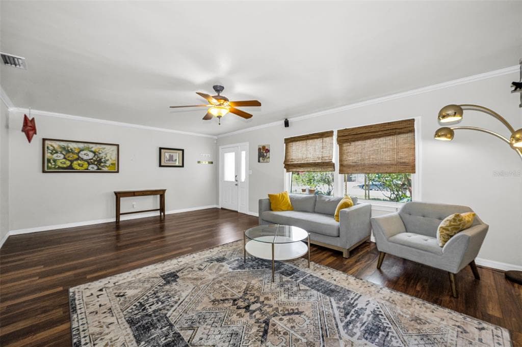 4994 17TH AVENUE N, ST PETERSBURG, FL 33710 — zdjęcie 4