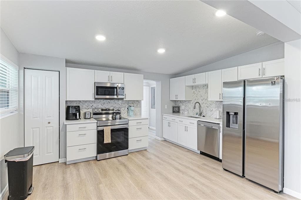 1023 ROBERTA STREET, VENICE, FL 34285 — zdjęcie 5