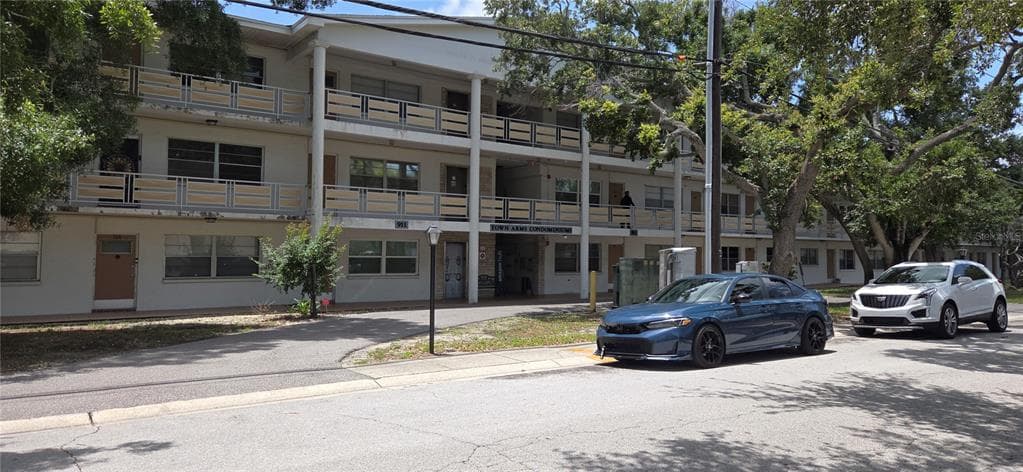 911 WASHINGTON AVENUE # 304, LARGO, FL 33770 — zdjęcie 2