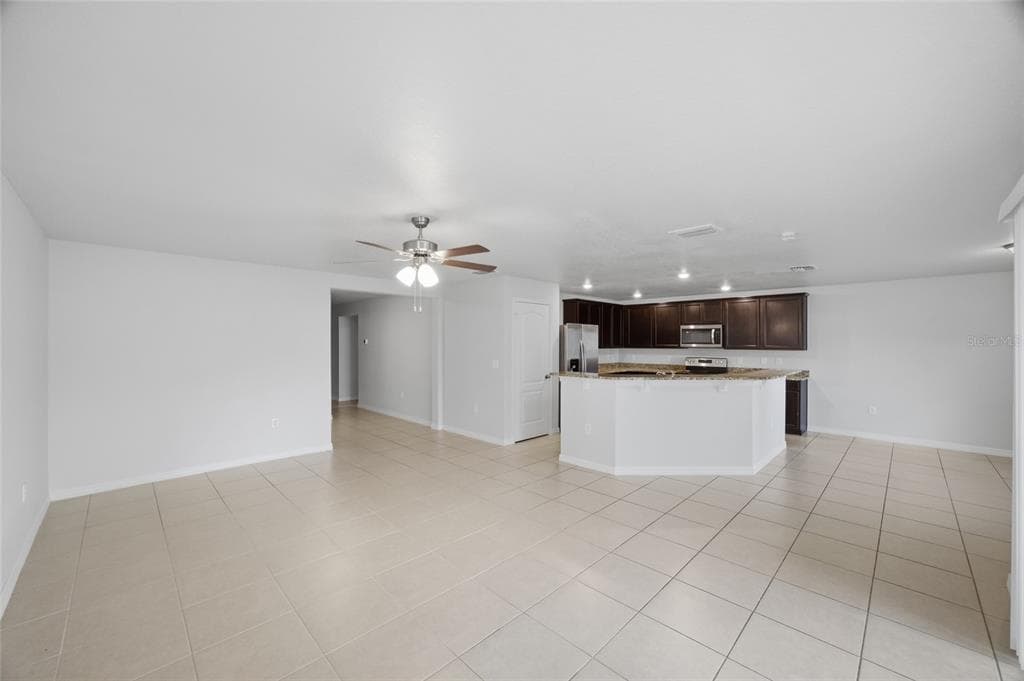 8512 SILVERBELL LOOP, BROOKSVILLE, FL 34613 — zdjęcie 5